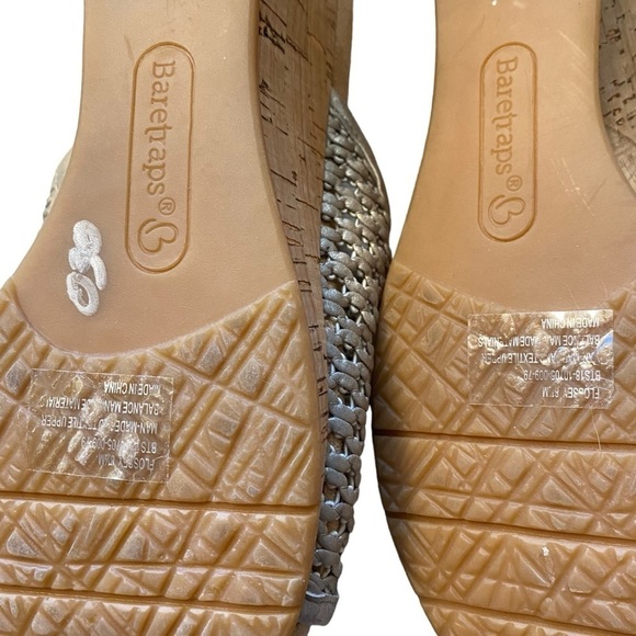BARETRAPS - THE FLOSSY WEDGE SANDAL- NWT - SIZE 8.5 - METALLIC COLOR - S3 - Picture 14 of 15